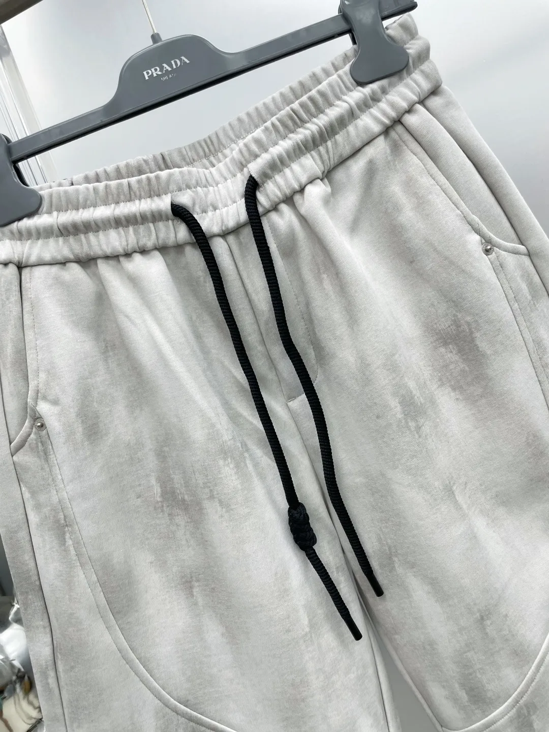 Bal* Paris 2026 Summer New Arrival I 6 printed brand LOGO casual shorts DD are on sale simultaneously on the official website. Brand Classic LOGO casual pants, customized fabrics, excellent comfort and strong touch. Highly recognisable, perfect appearance and craftsmanship. Size:M-3XL